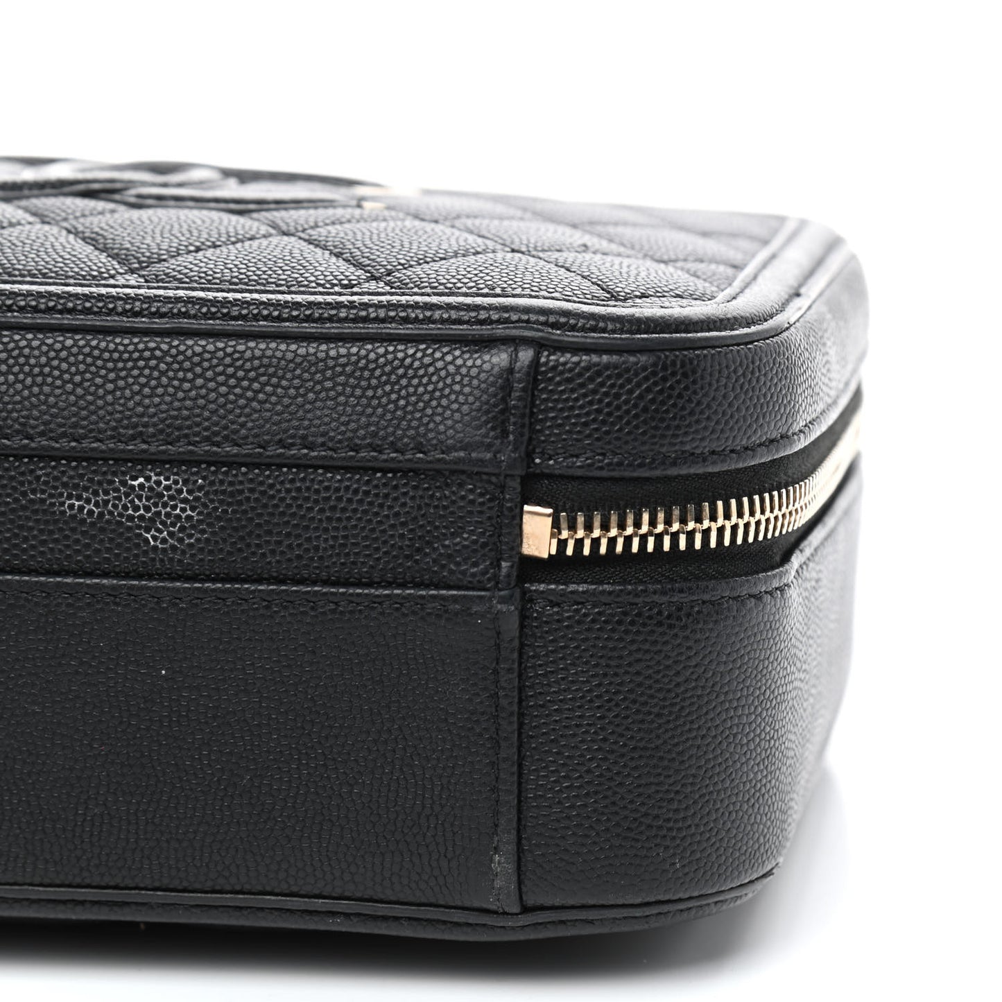 Caviar Quilted Medium CC Filigree Vanity Case Black