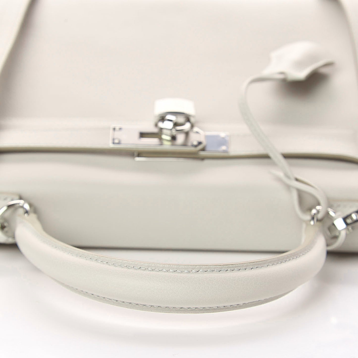 Evercolor Kelly Retourne 28 Gris Perle