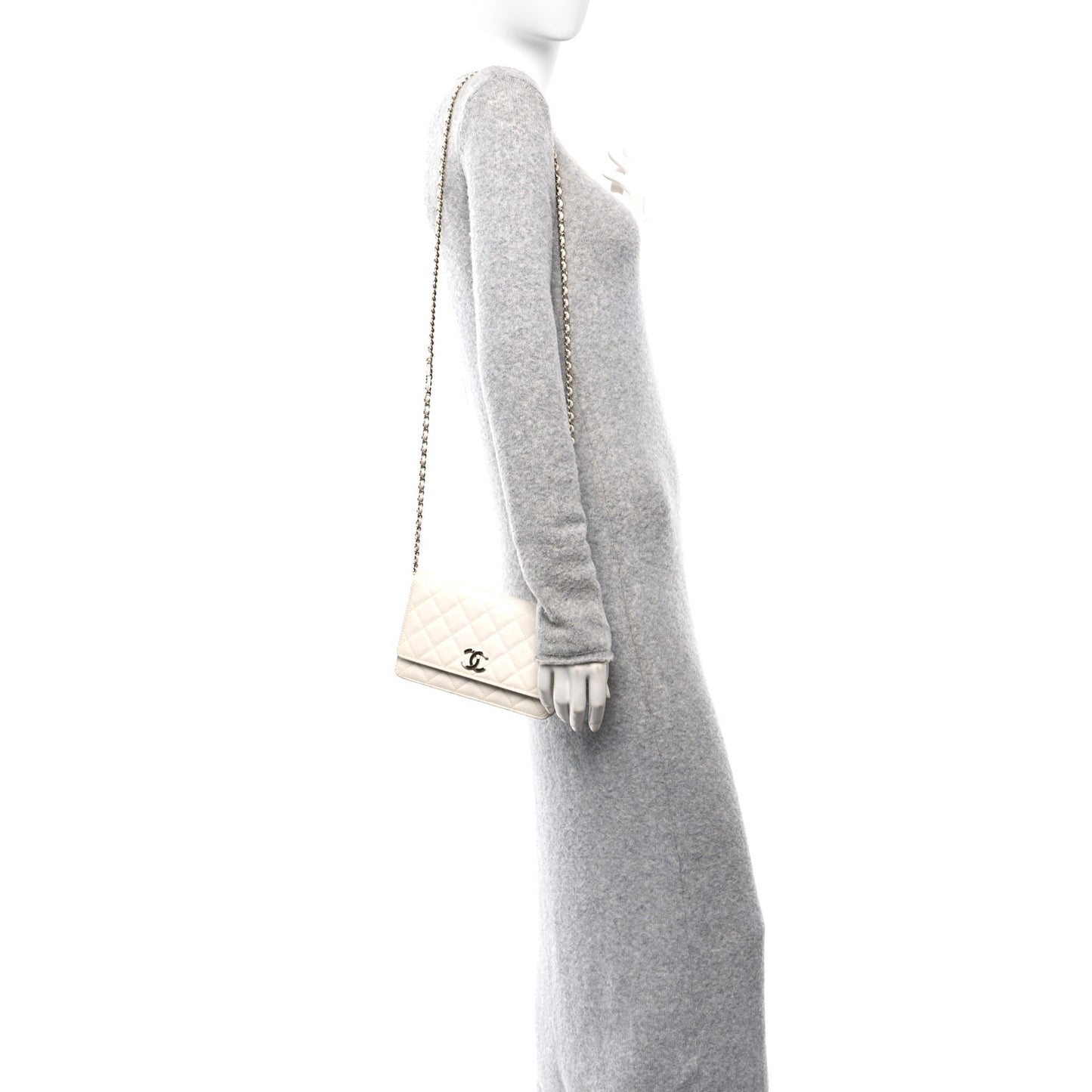 Caviar Quilted Striated CC Wallet on Chain WOC White