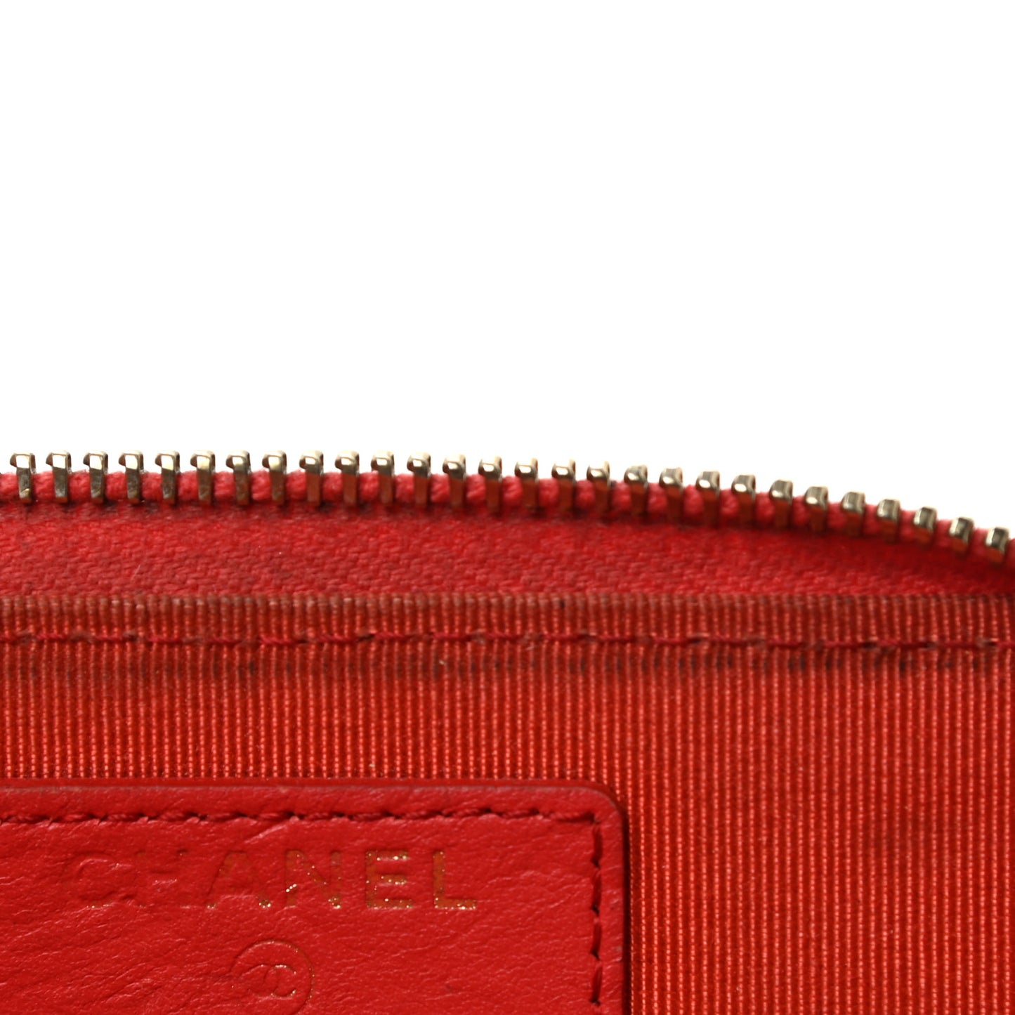 Caviar Quilted Zip Coin Purse Red