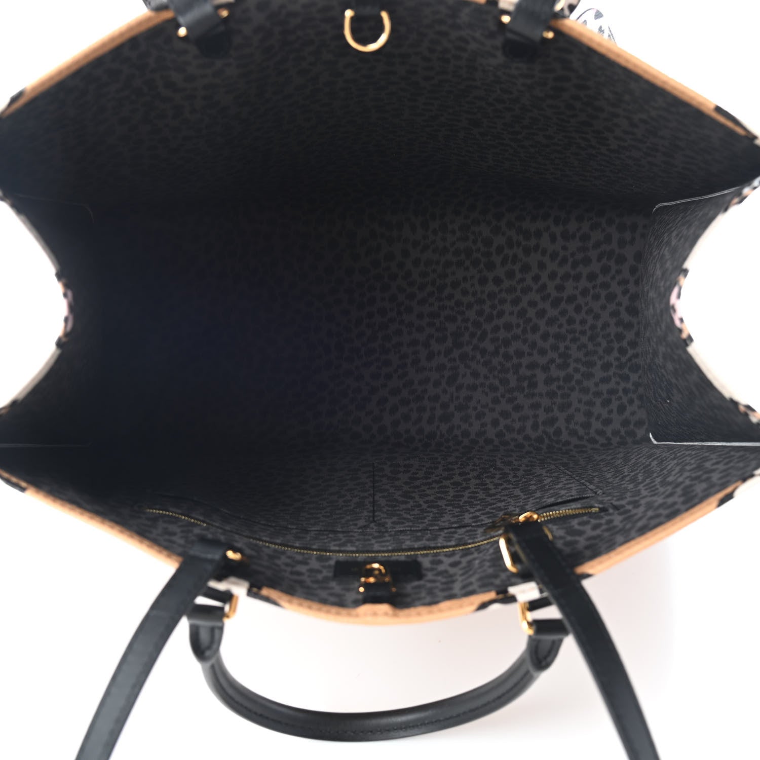 Louis Vuitton Monogram Giant Wild At Heart Onthego GM Arizona 5 of 8