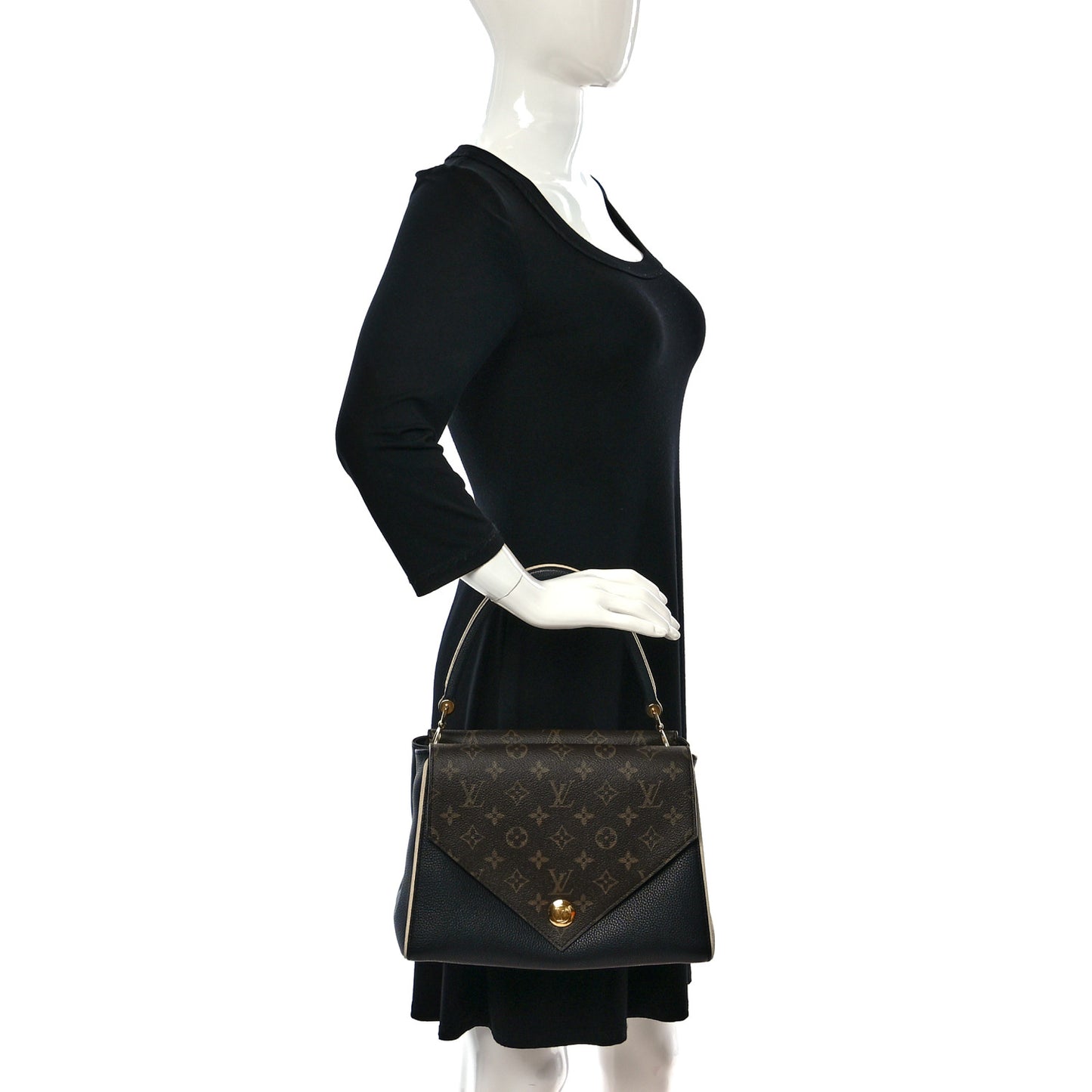 Monogram Double V Black
