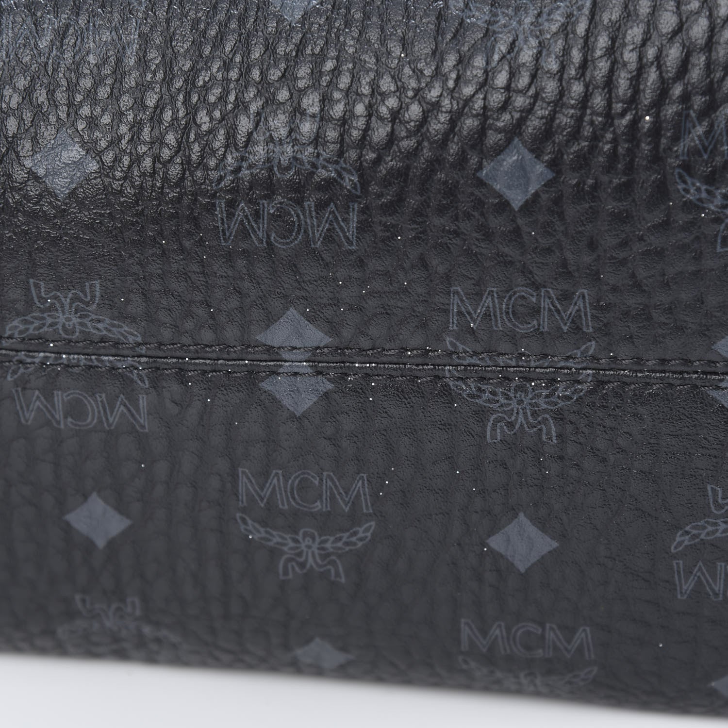 MCM Visetos Large Klara Hobo Black 10 of 13