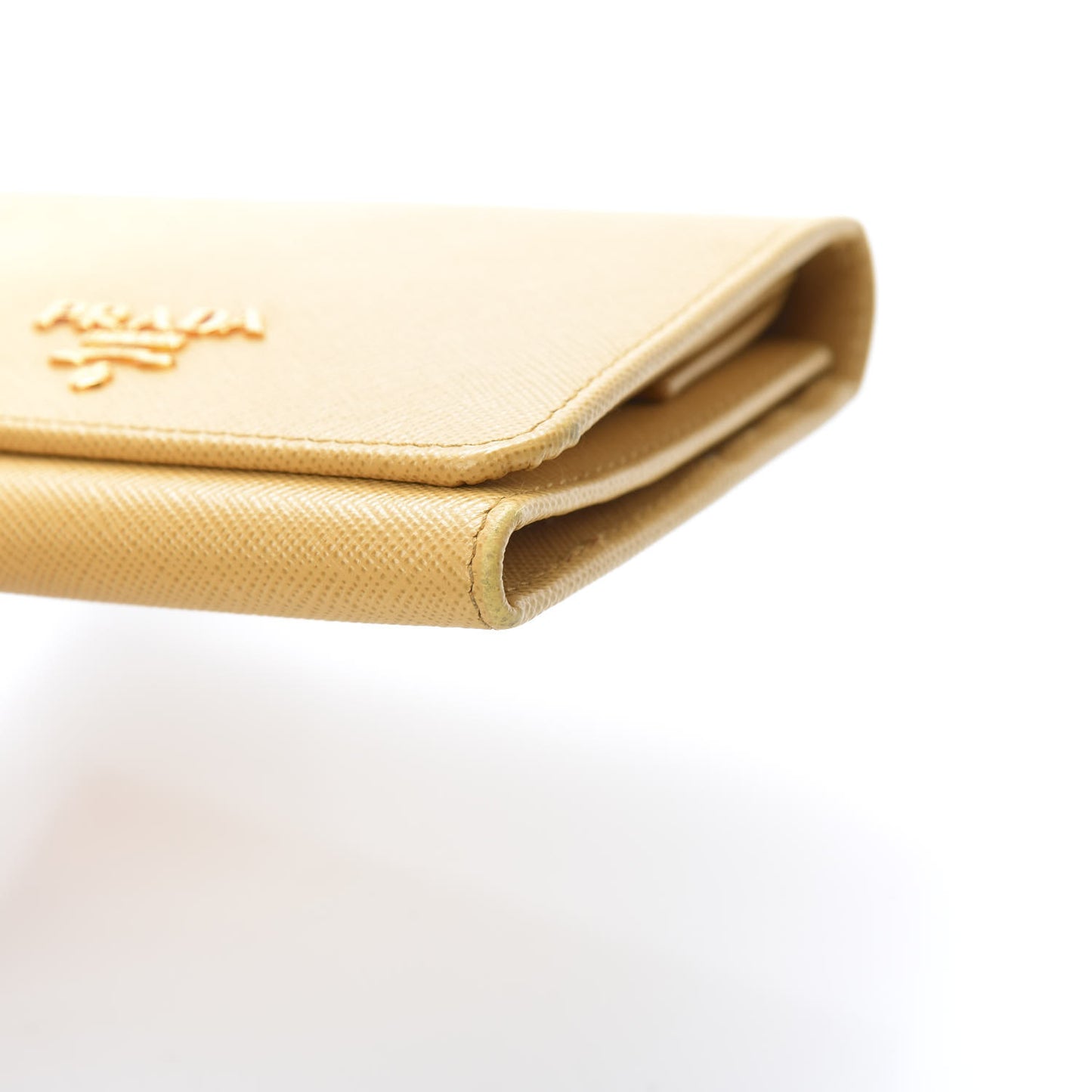 Saffiano Metal Tri-Fold Wallet Ginestra