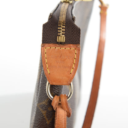 Louis Vuitton Monogram Pochette Accessories 7 of 9