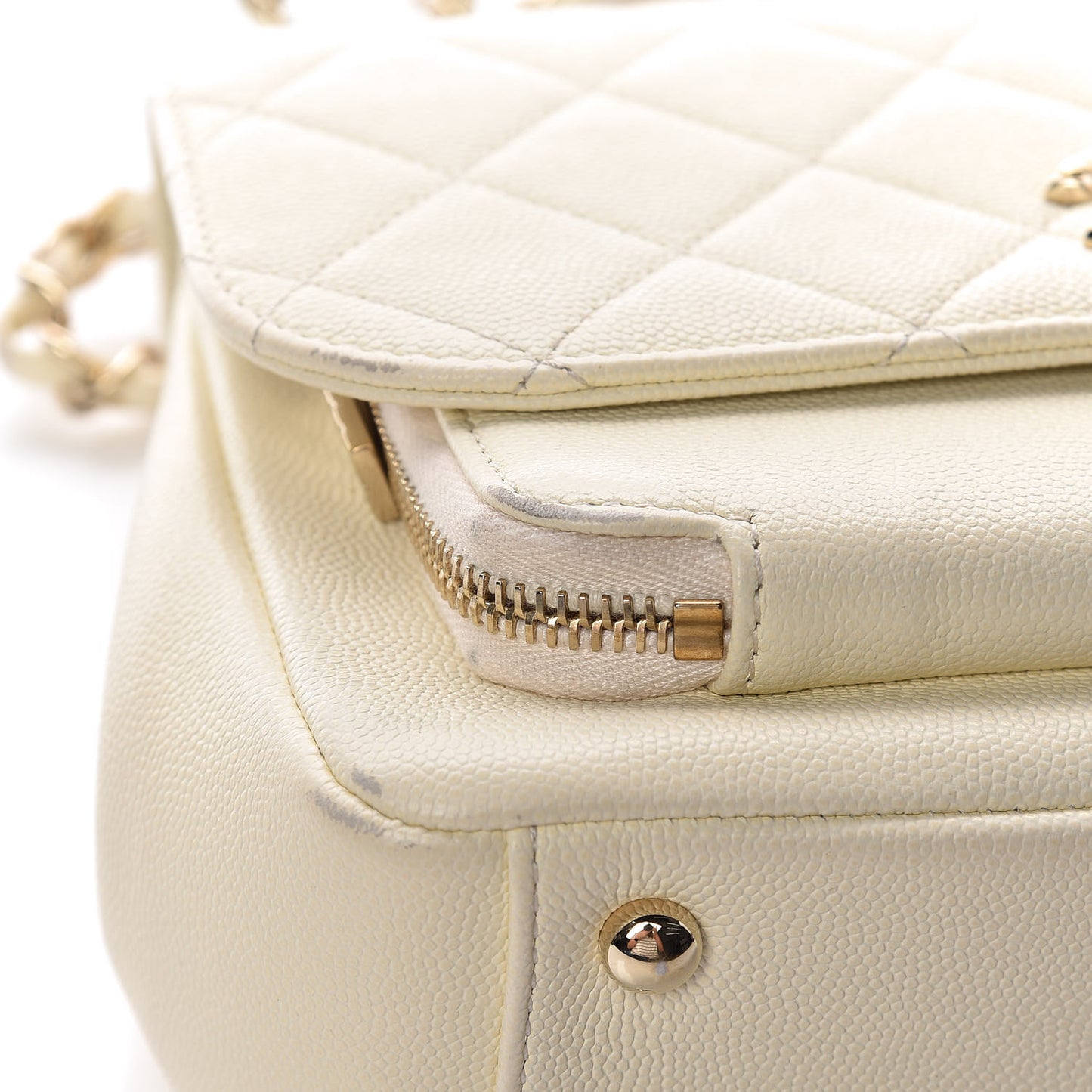 Caviar Quilted Medium Business Affinity Flap Ivory