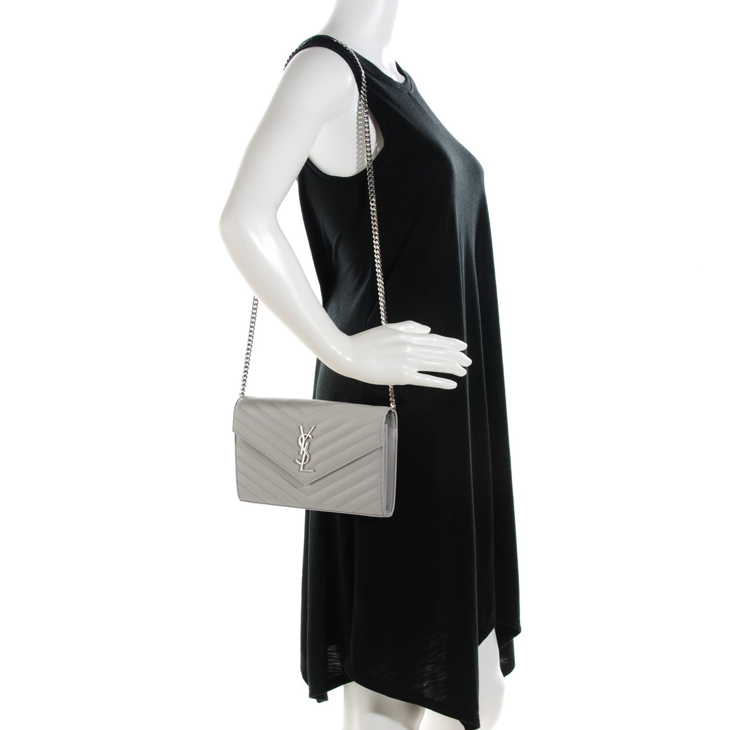 Grain De Poudre Matelasse Chevron Monogram Chain Wallet Light Grey