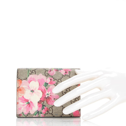 Gucci GG Supreme Monogram Blooms Card Case Beige Multicolor Dry Rose 2 of 8