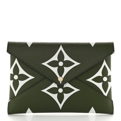 Louis Vuitton Monogram Giant Kirigami Pochette Set 7 of 9