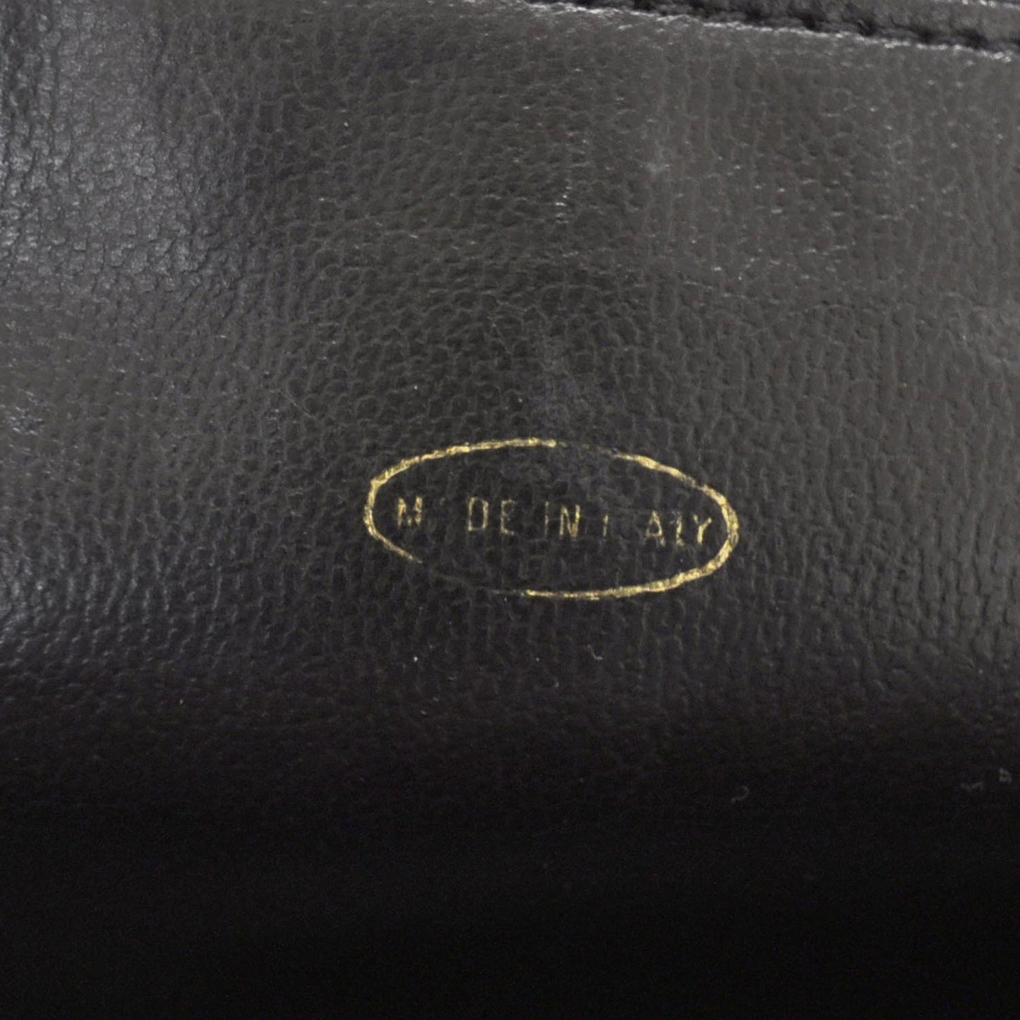 Caviar Shoulder Bag Bordeaux
