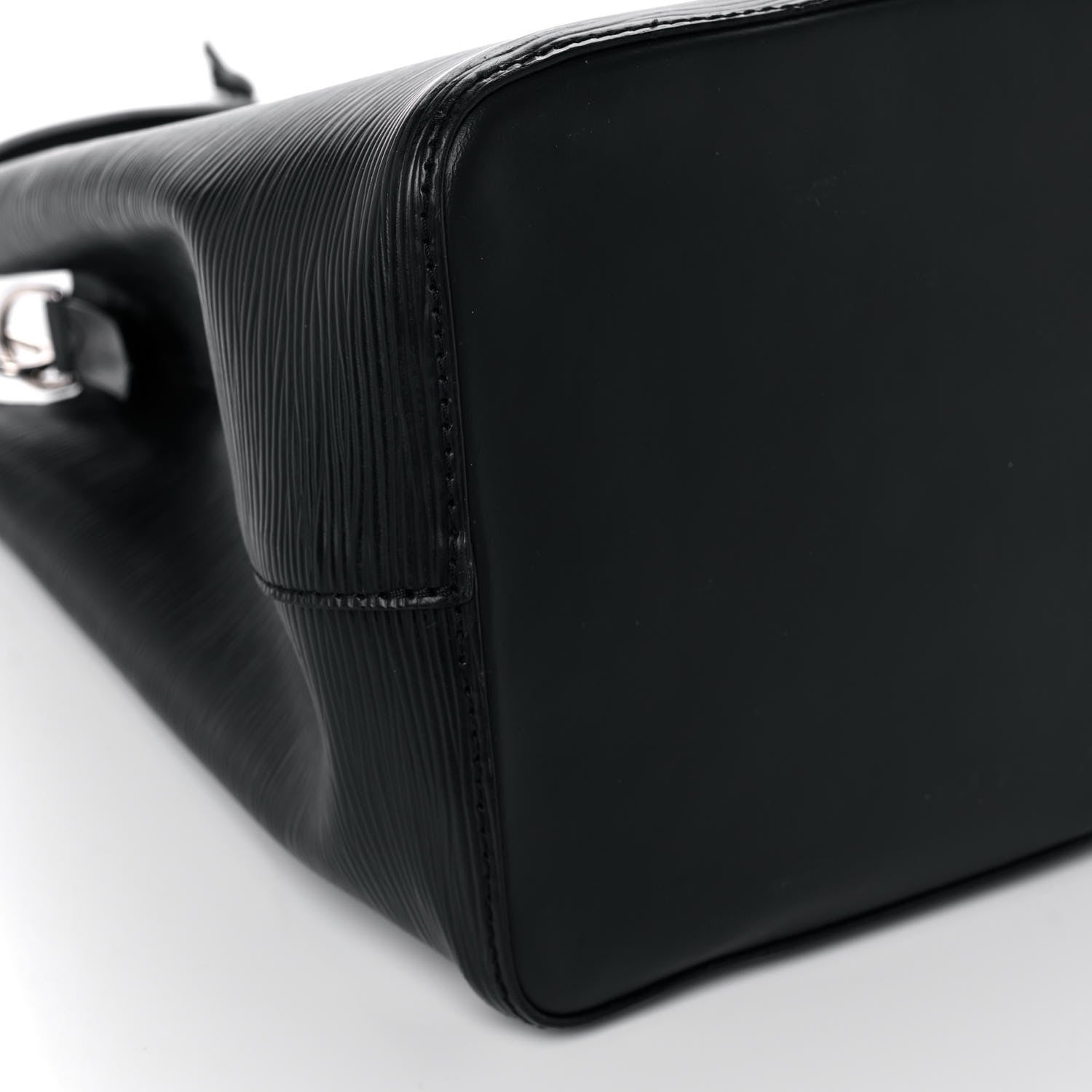 Louis Vuitton Epi Neonoe Black 9 of 11