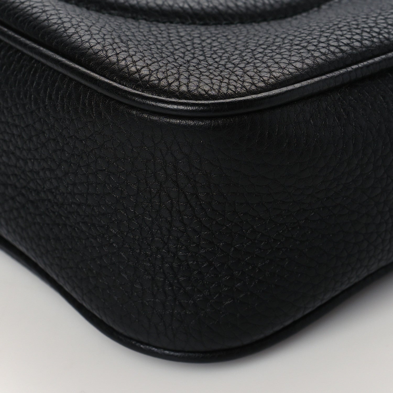 Gucci Pebbled Calfskin Small Soho Disco Bag Black 11 of 11