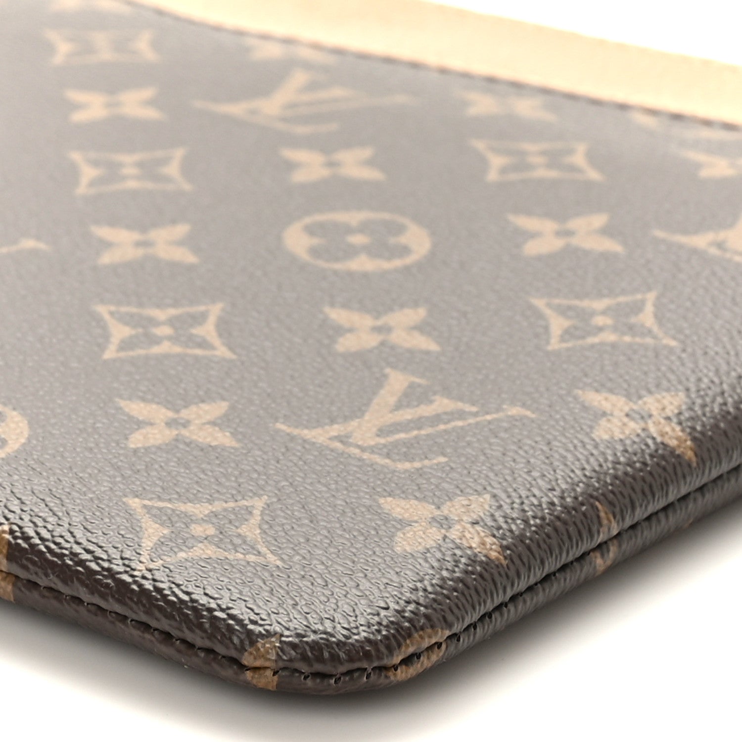 Louis Vuitton Monogram Daily Pouch Sesame 8 of 8