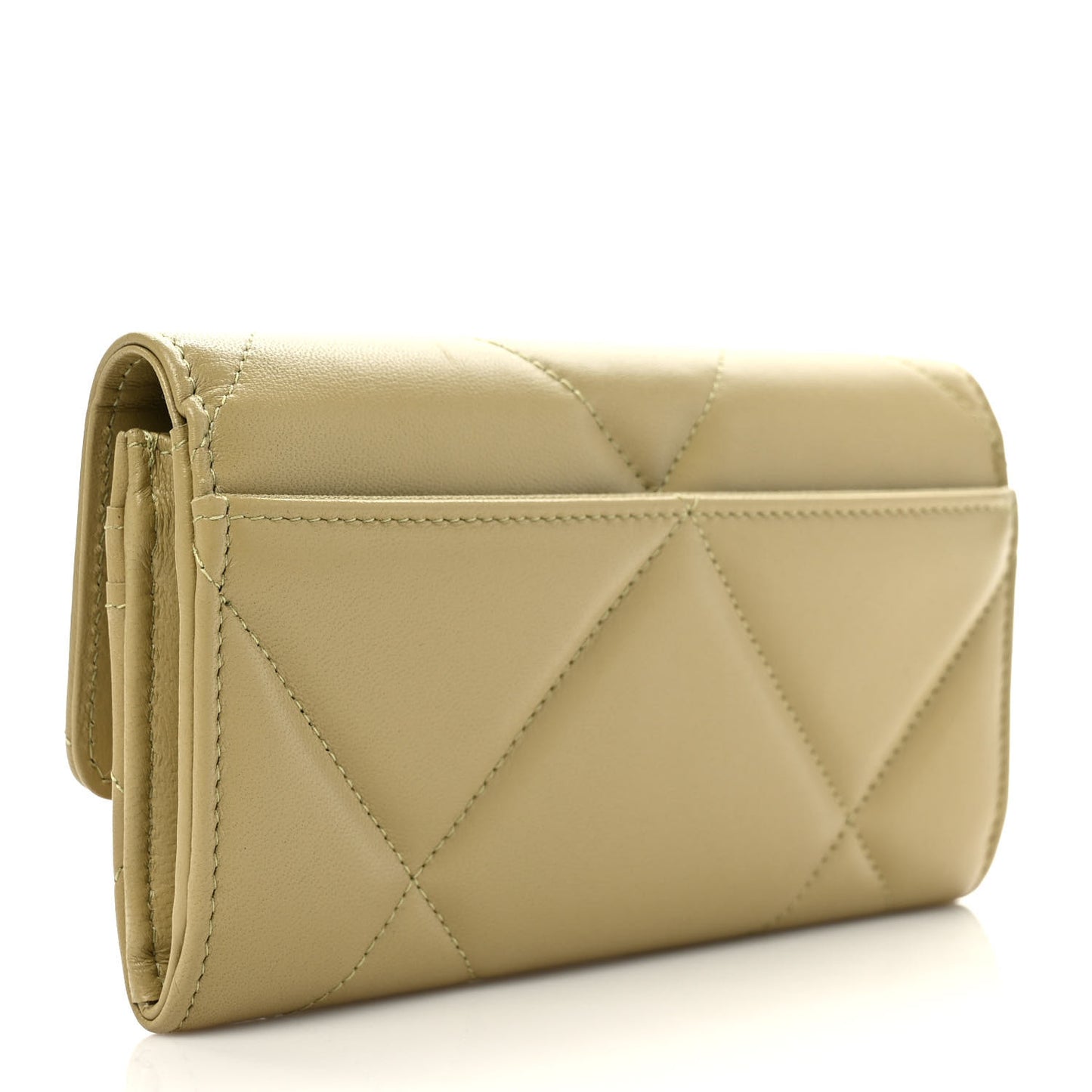 Lambskin Quilted Chanel 19 Flap Wallet Light Green