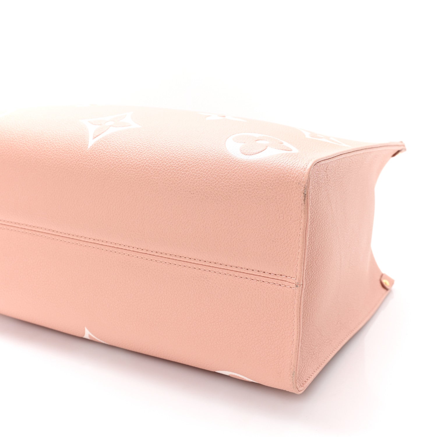 Louis Vuitton Empreinte Monogram Giant Onthego MM Rose Trianon Crème 9 of 9