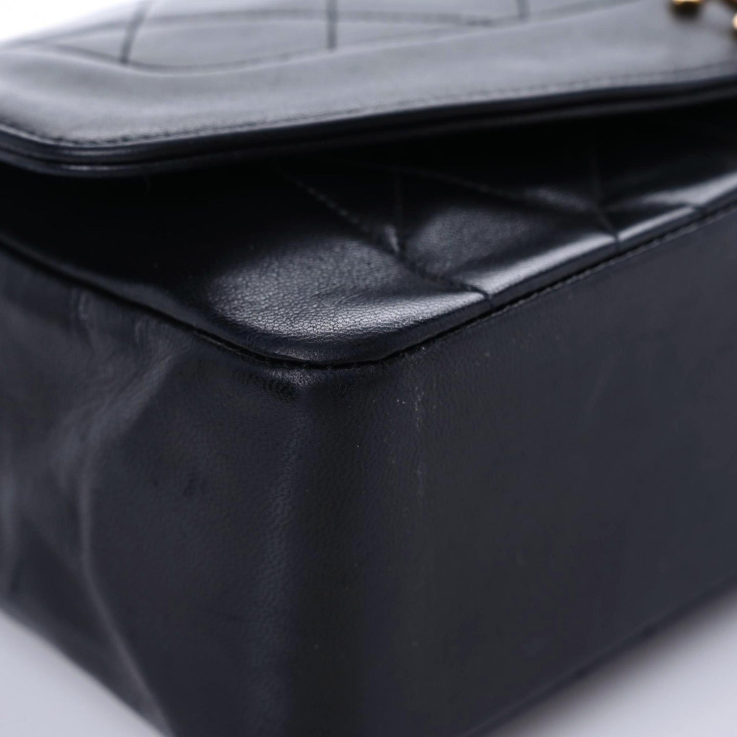Lambskin Quilted Medium Single Flap Black