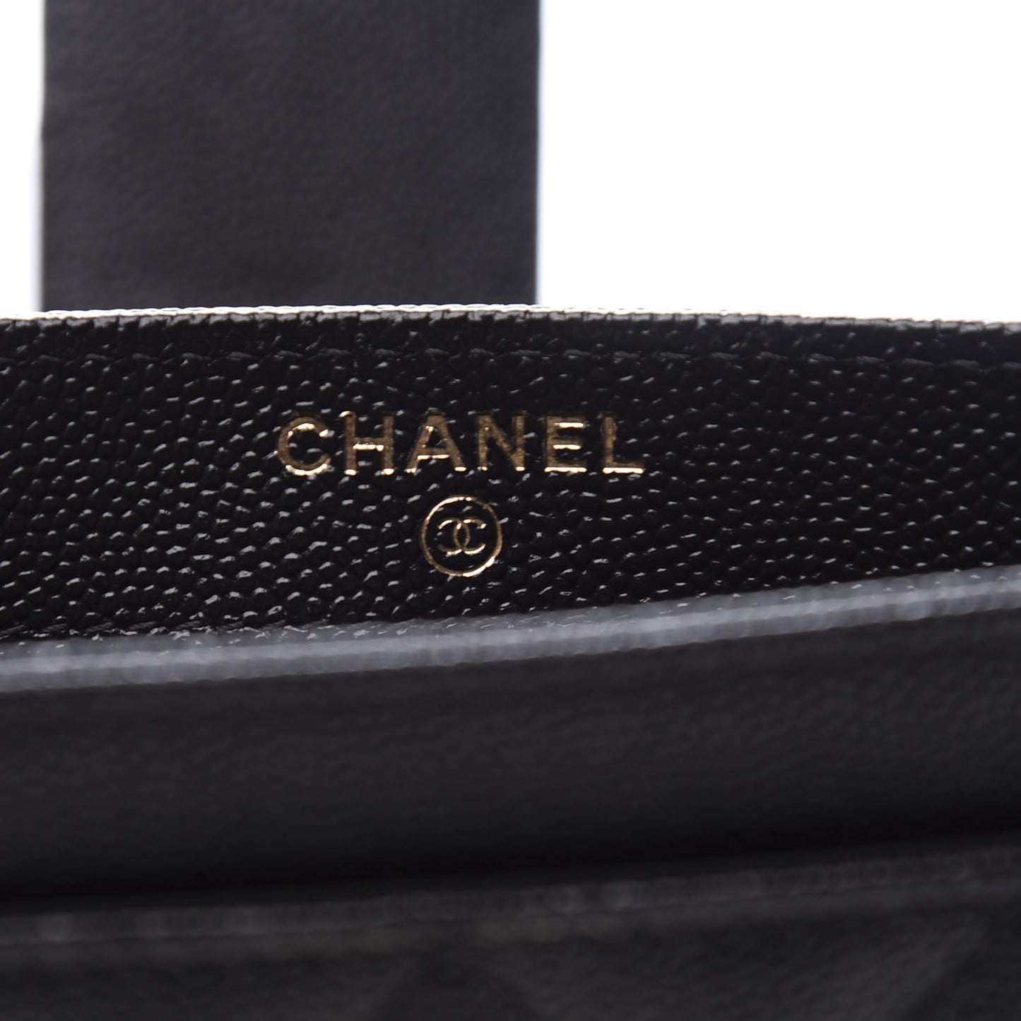 Caviar Quilted CC Strap Pouch Black