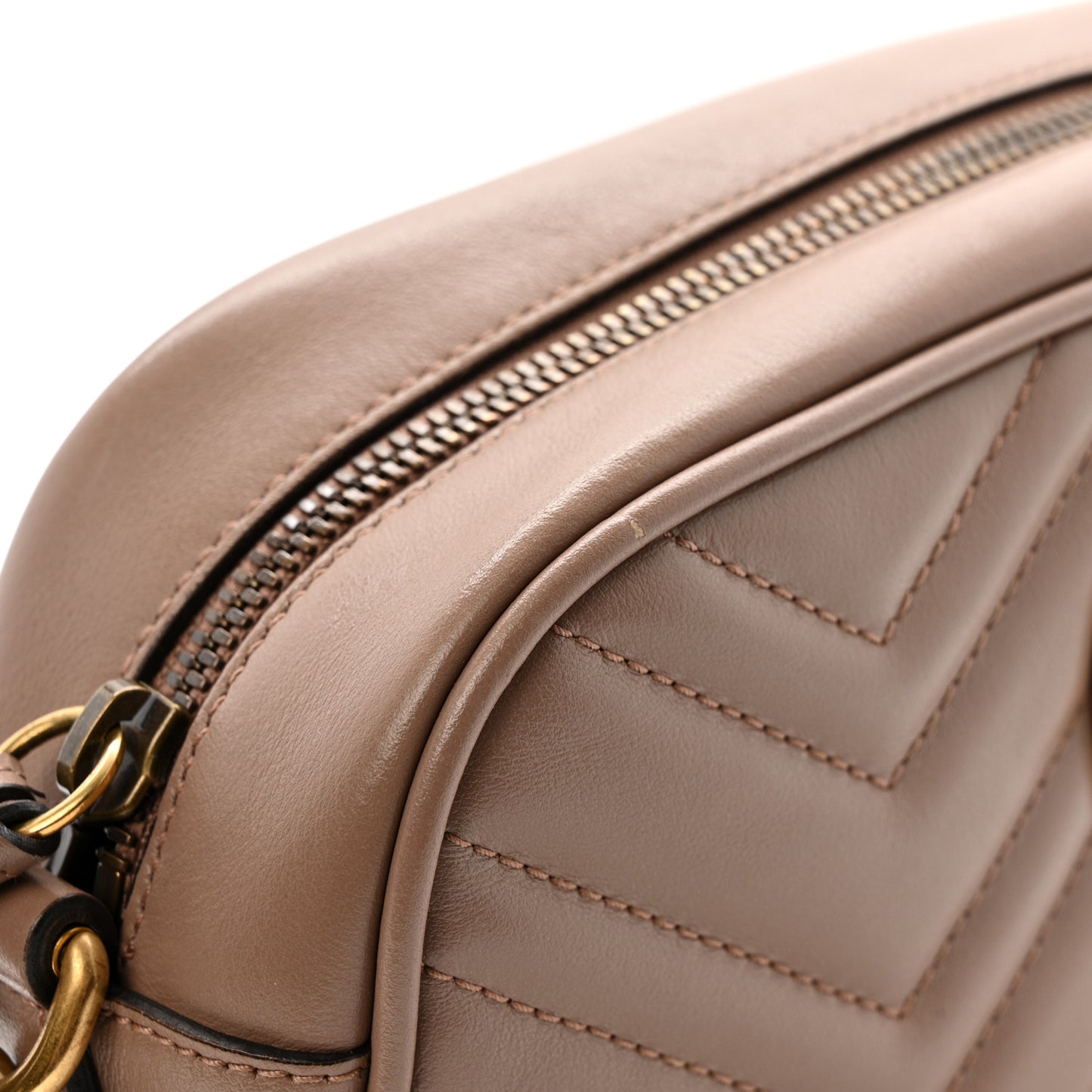 Calfskin Matelasse Small GG Marmont Chain Shoulder Bag Porcelain Rose