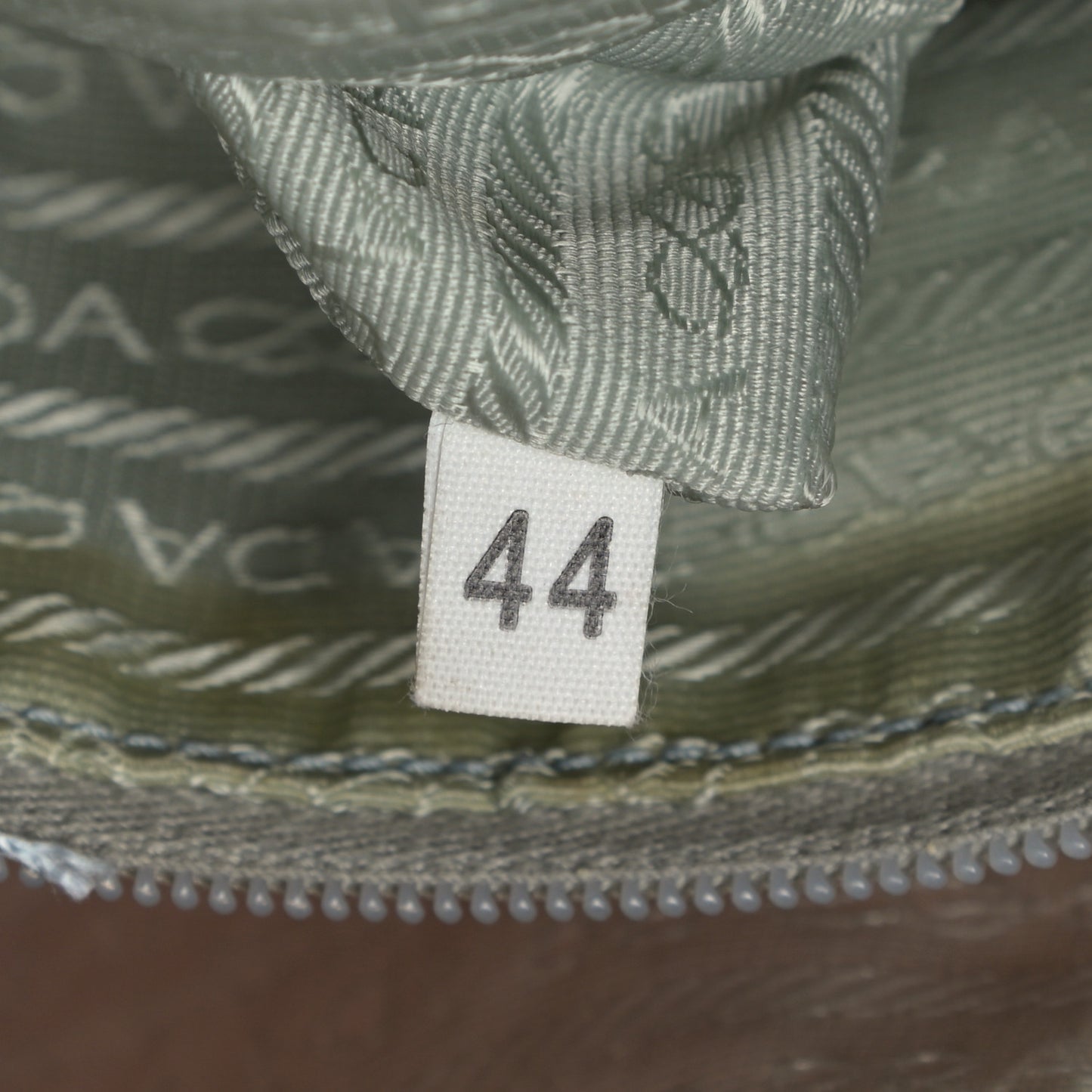 Nylon Vela Sport Messenger Bag Rosa