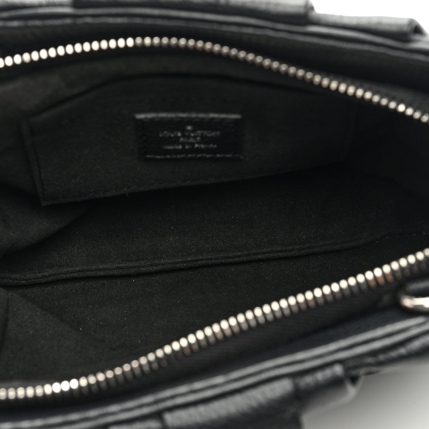 Louis Vuitton LOUIS VUITTON Mahina Scala Mini Pouch Black 5 of 8