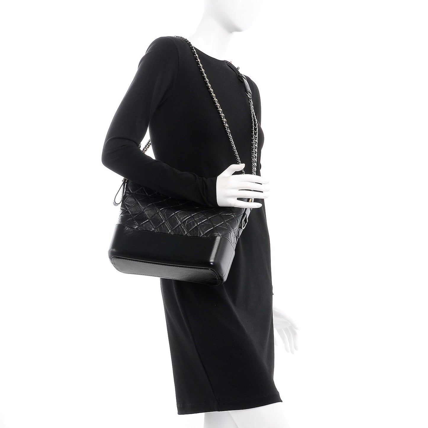 Aged Calfskin Quilted Medium Gabrielle Hobo Black