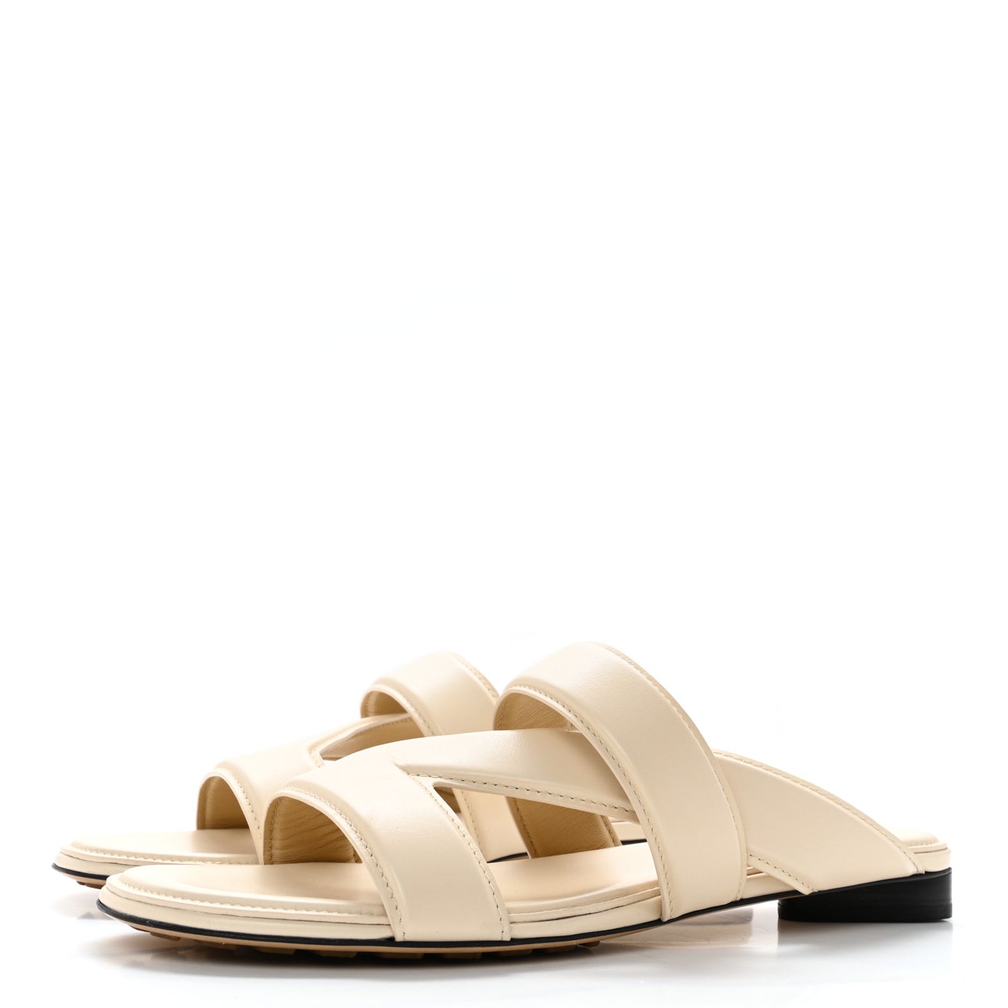 Calfskin The Band Flat Sandals 39 Cream