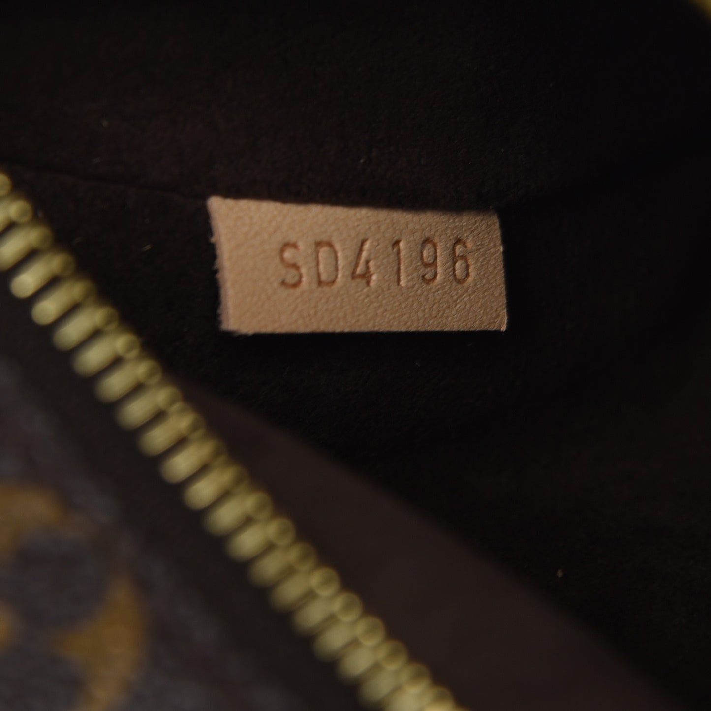 Monogram Pochette Metis