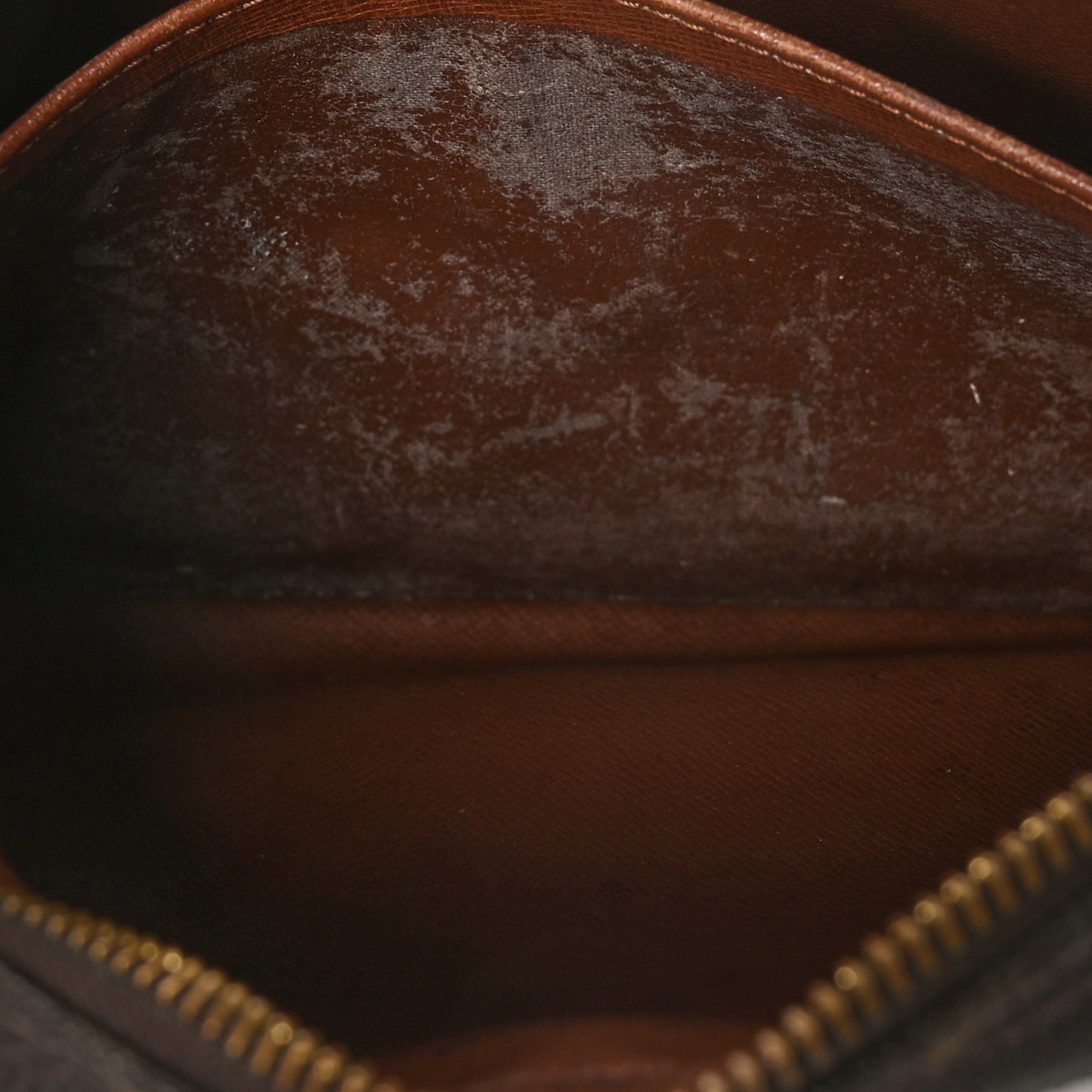 Monogram Compiegne 23 Toiletries