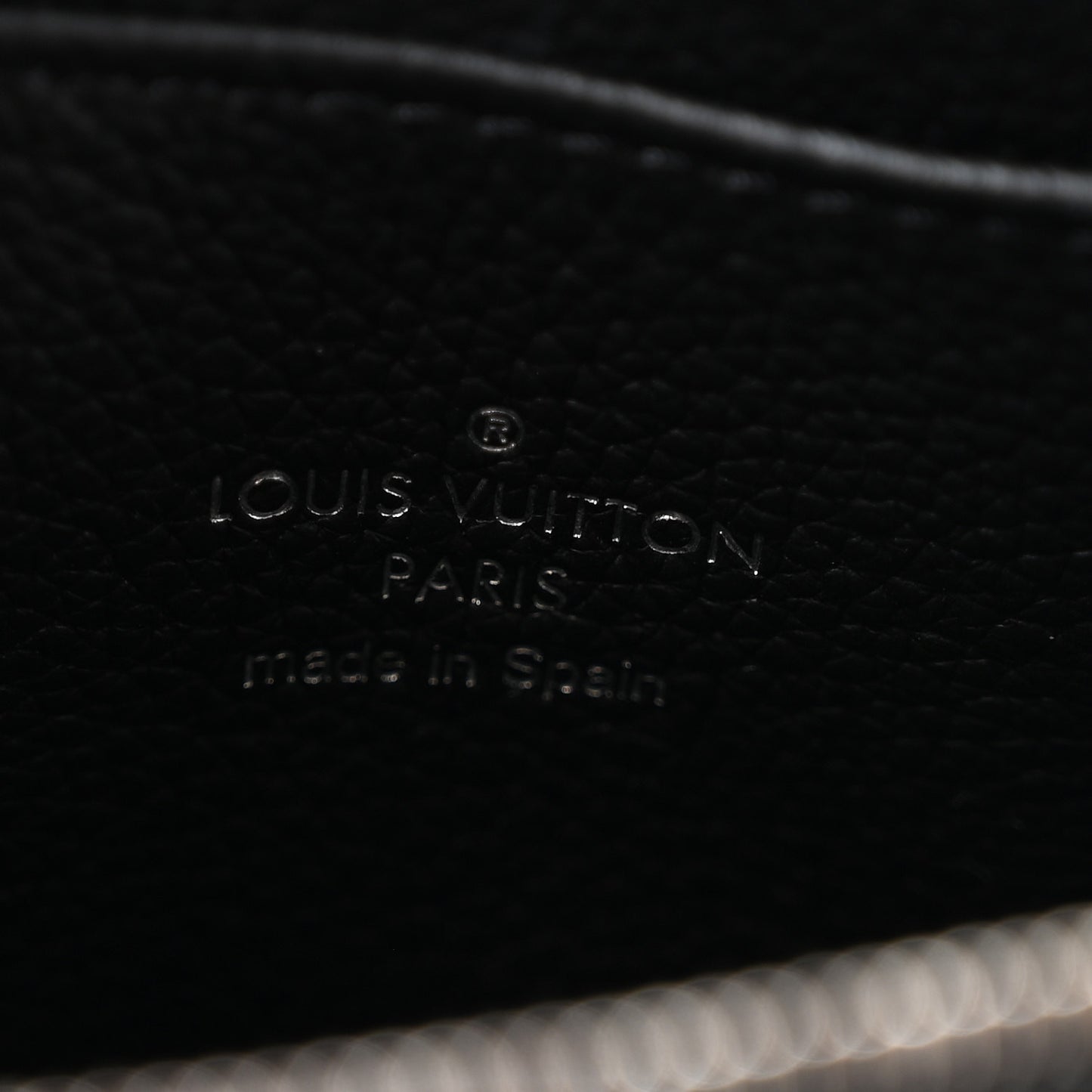 Calfskin Lockme Zippy Coin Purse Black