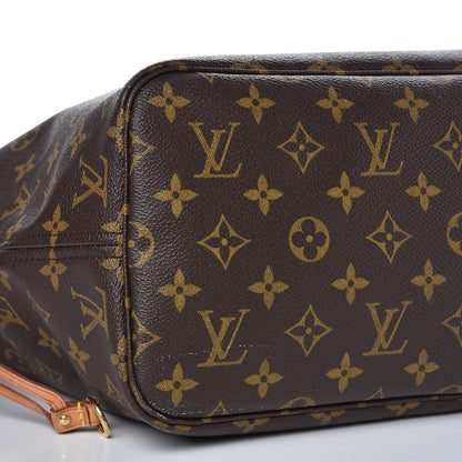 Louis Vuitton Monogram Neverfull MM 11 of 14