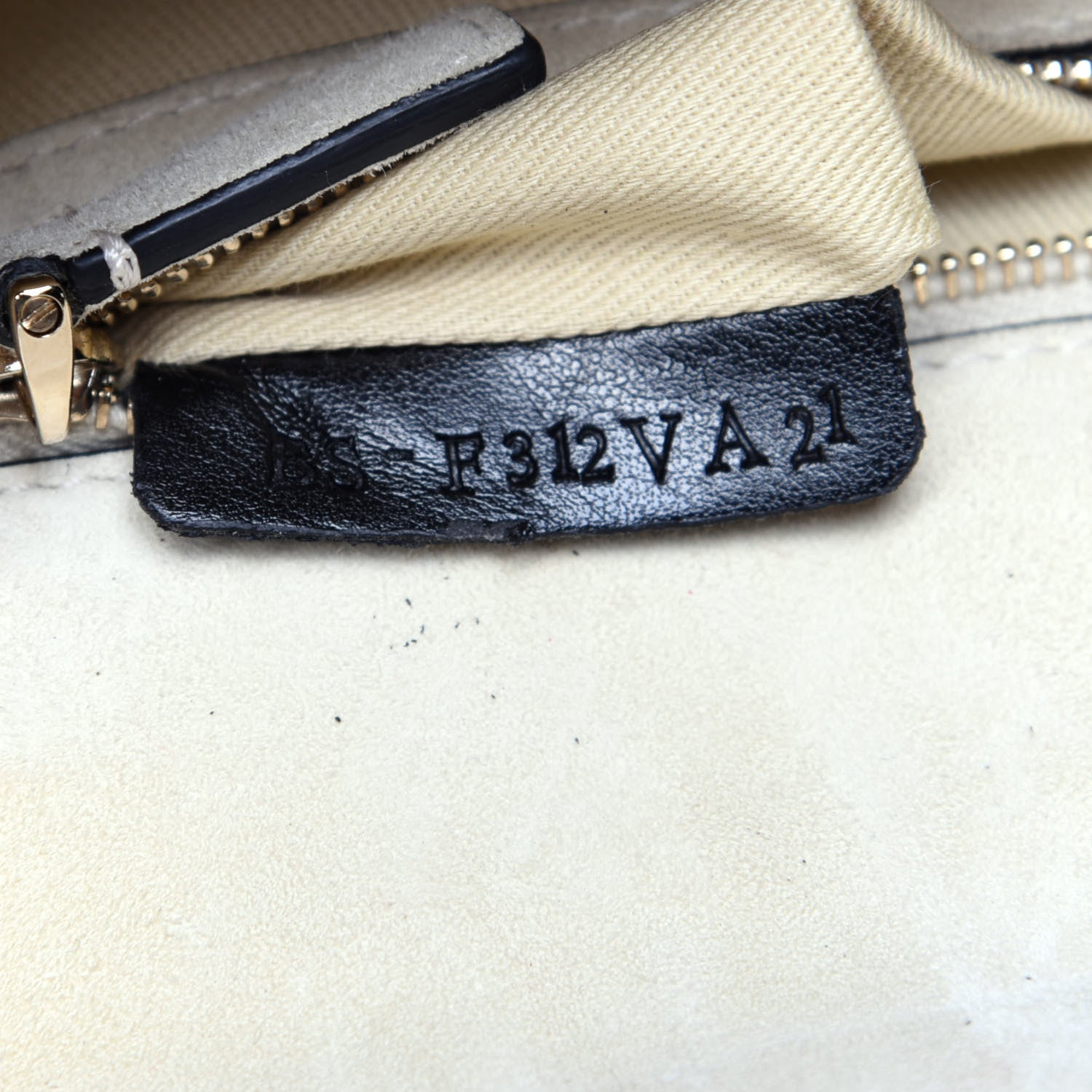 Valentino Garavani Patent Small Glam Lock Rockstud Flap Ivory 8 of 10