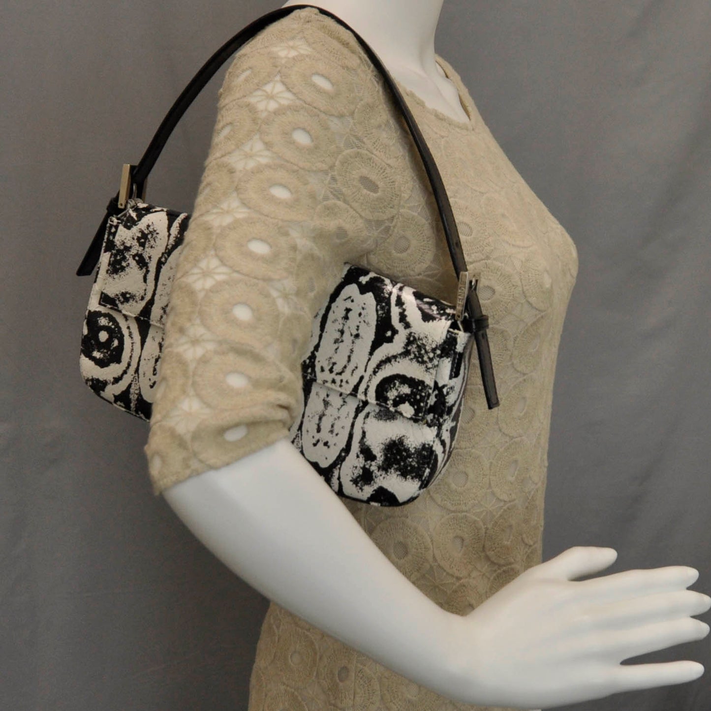 Snakeskin Baguette Black White