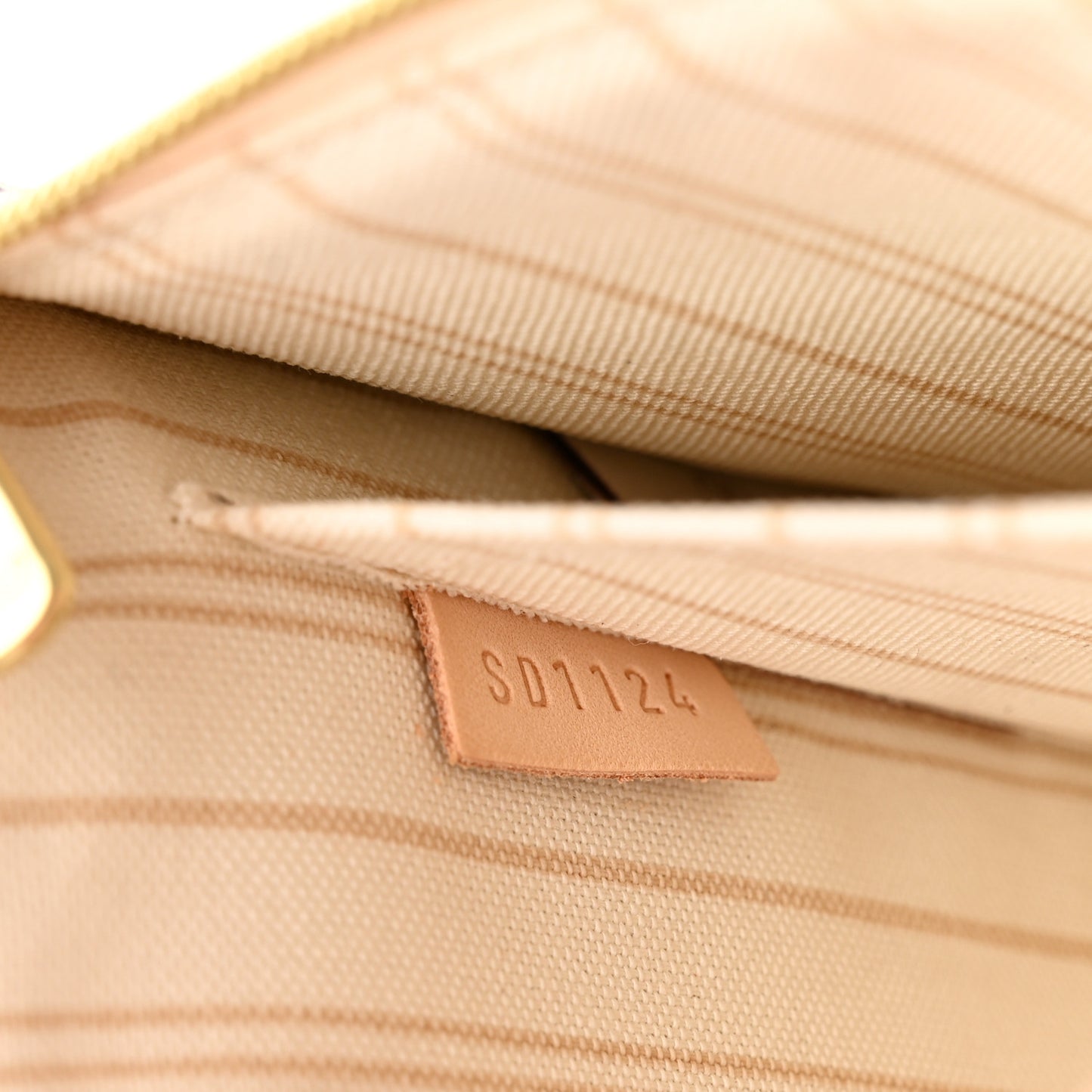 Damier Azur Neverfull MM GM Pochette