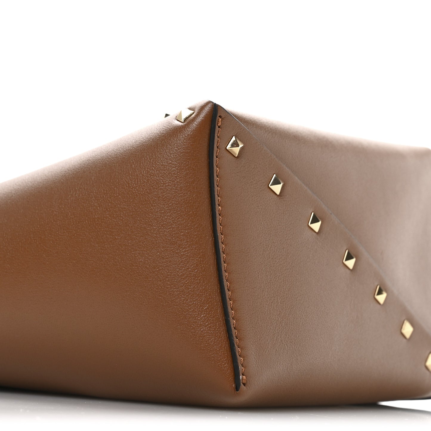 Calfskin Rockstud Wispy Bucket Bag Tobacco