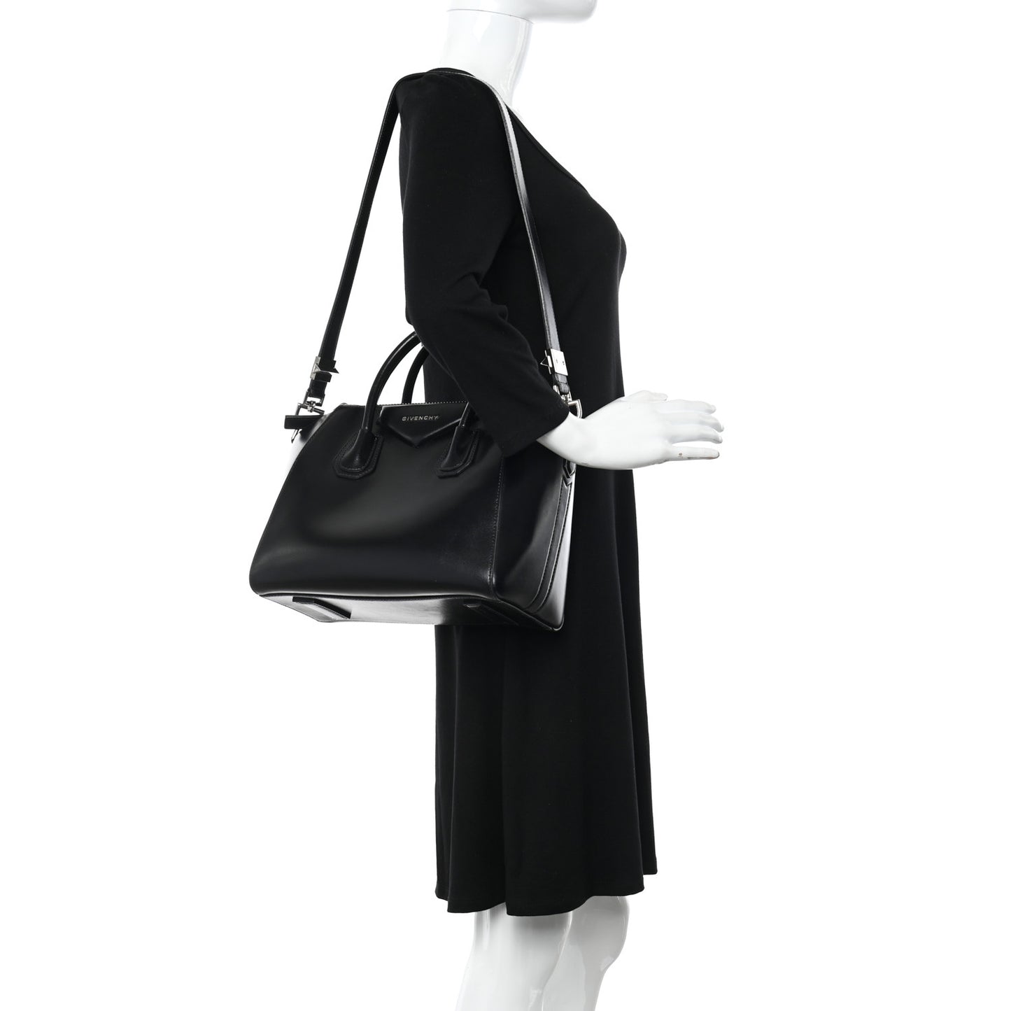 Shiny Lord Calfskin Small Antigona Black