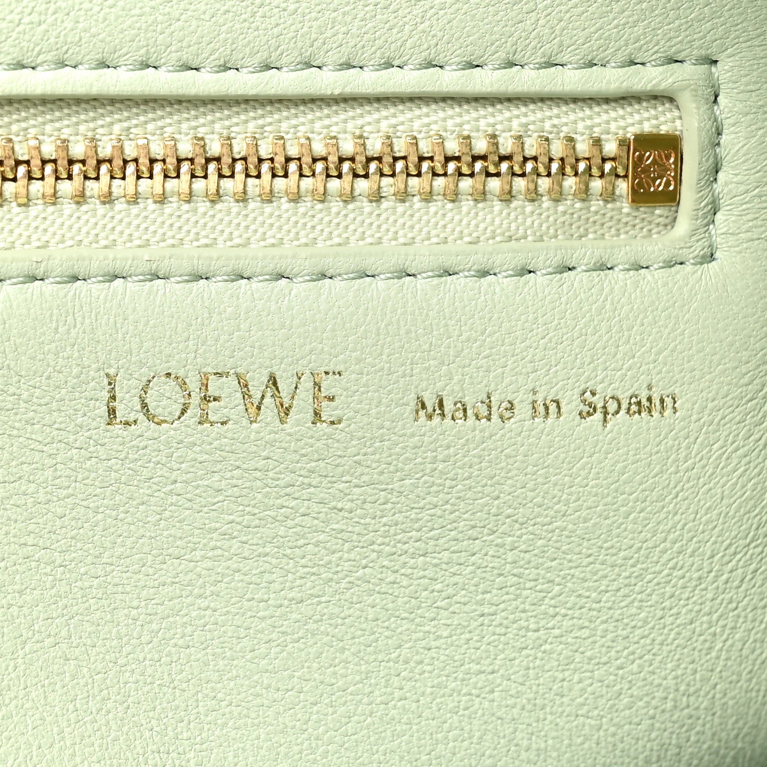Loewe Mellow Nappa Lambskin Small Squeeze Bag Spring Jade 6 of 11
