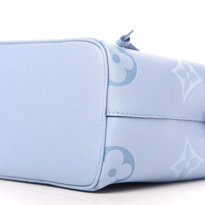 Louis Vuitton Empreinte Monogram Giant By The Pool Neonoe BB Summer Blue 7 of 8