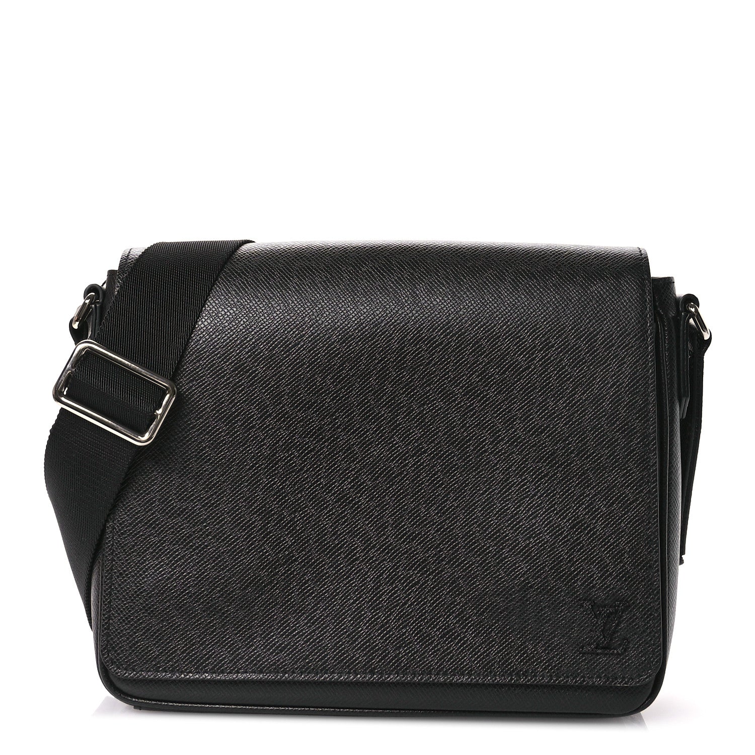 Louis Vuitton Taiga District PM Black 1 of 10