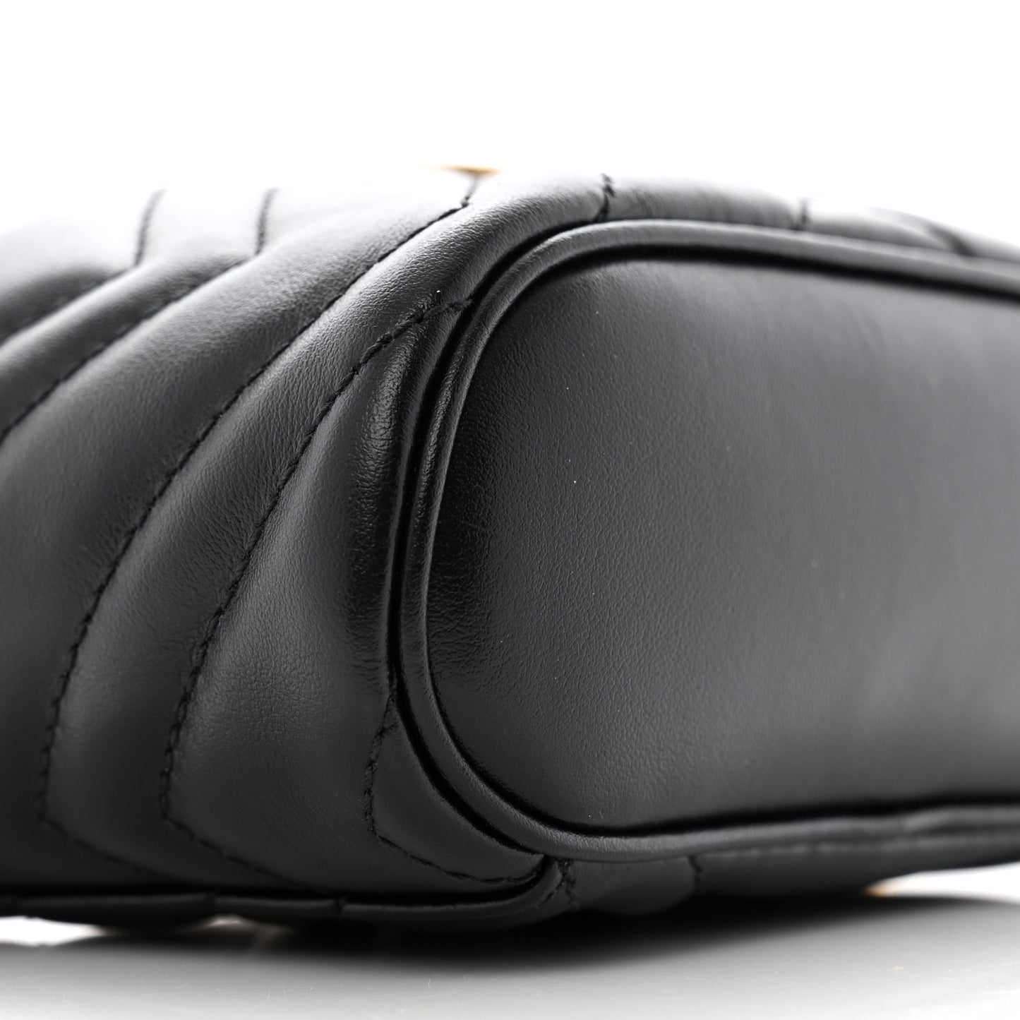 Calfskin Matelasse Chevron Mini GG Marmont Top Handle Bag Black