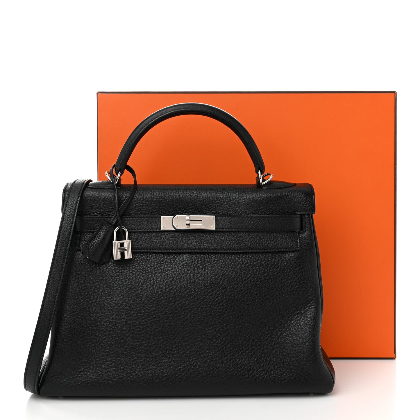 Taurillon Clemence Kelly Retourne 32 Black