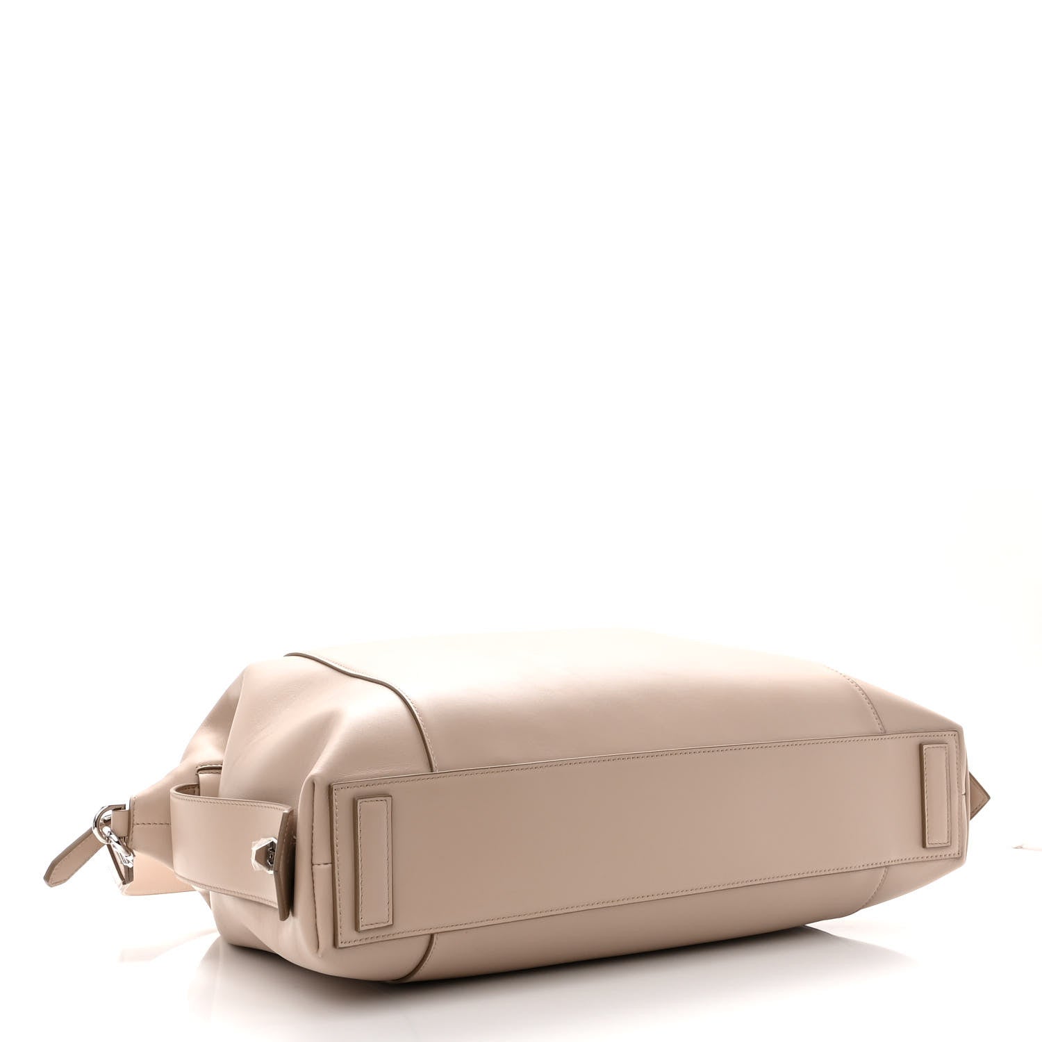 Givenchy Soft Calfskin Medium Soft Antigona Dune 4 of 9