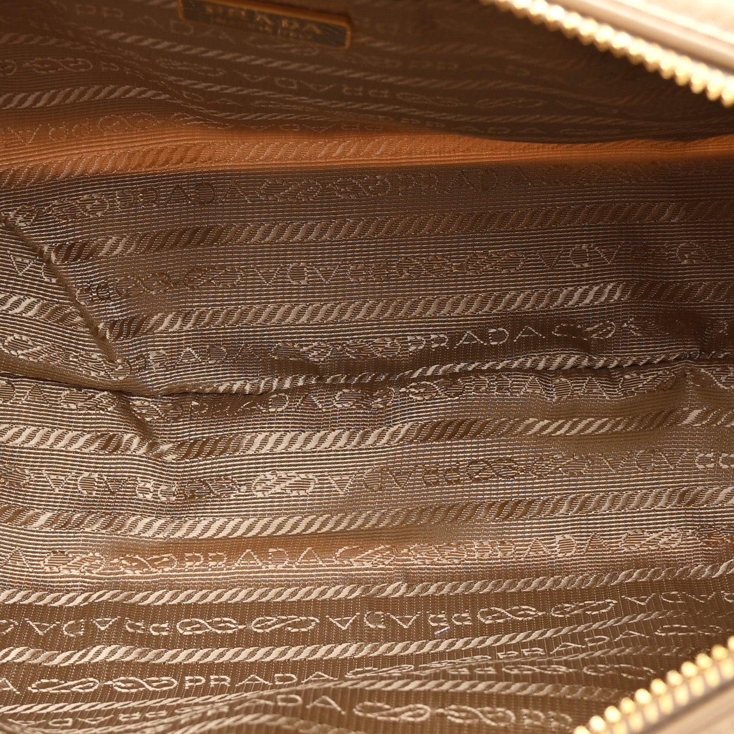 Re-Nylon Vitello Medium Top Handle Bag With Padlock Cammeo