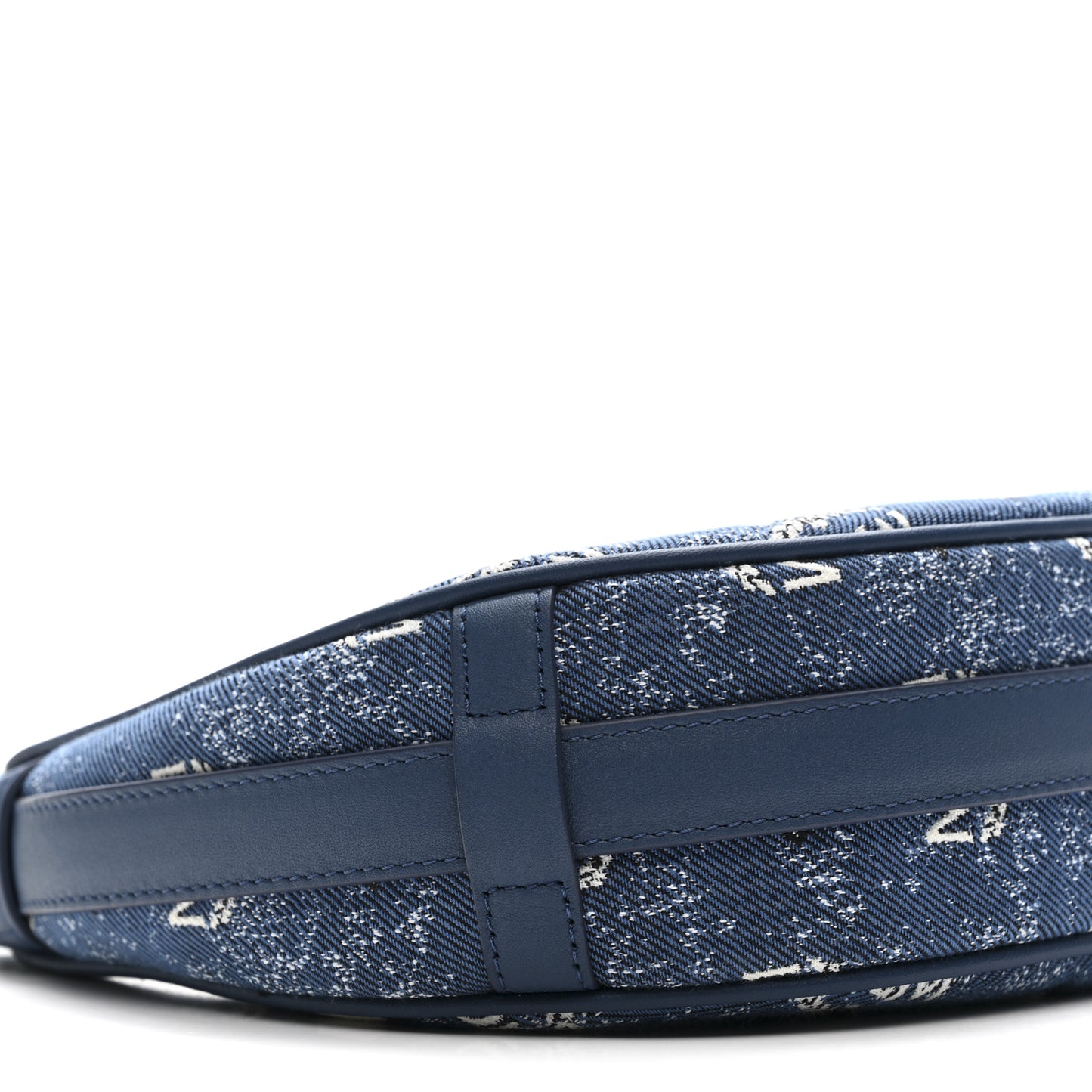 Jacquard Small Aren Hobo Denim Blue