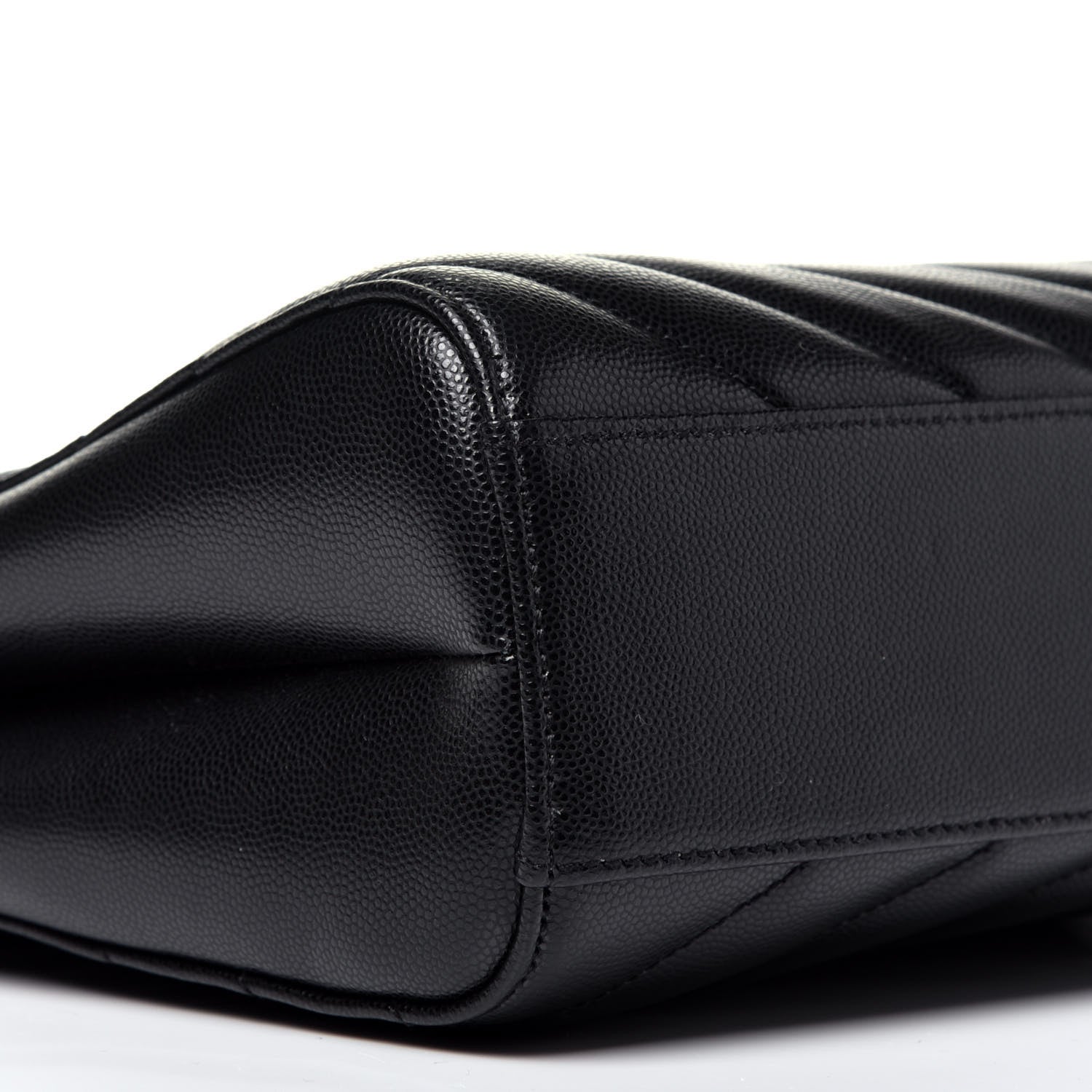 Saint Laurent Grain De Poudre Matelasse Chevron Medium Tribeca Shopping Bag Black 8 of 9