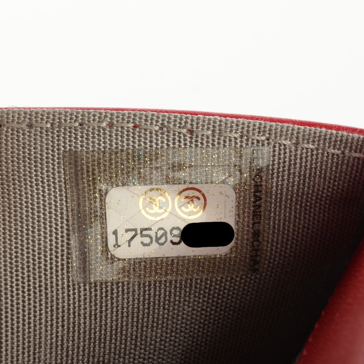 Caviar Timeless CC L-Zip Pocket Wallet Light Red