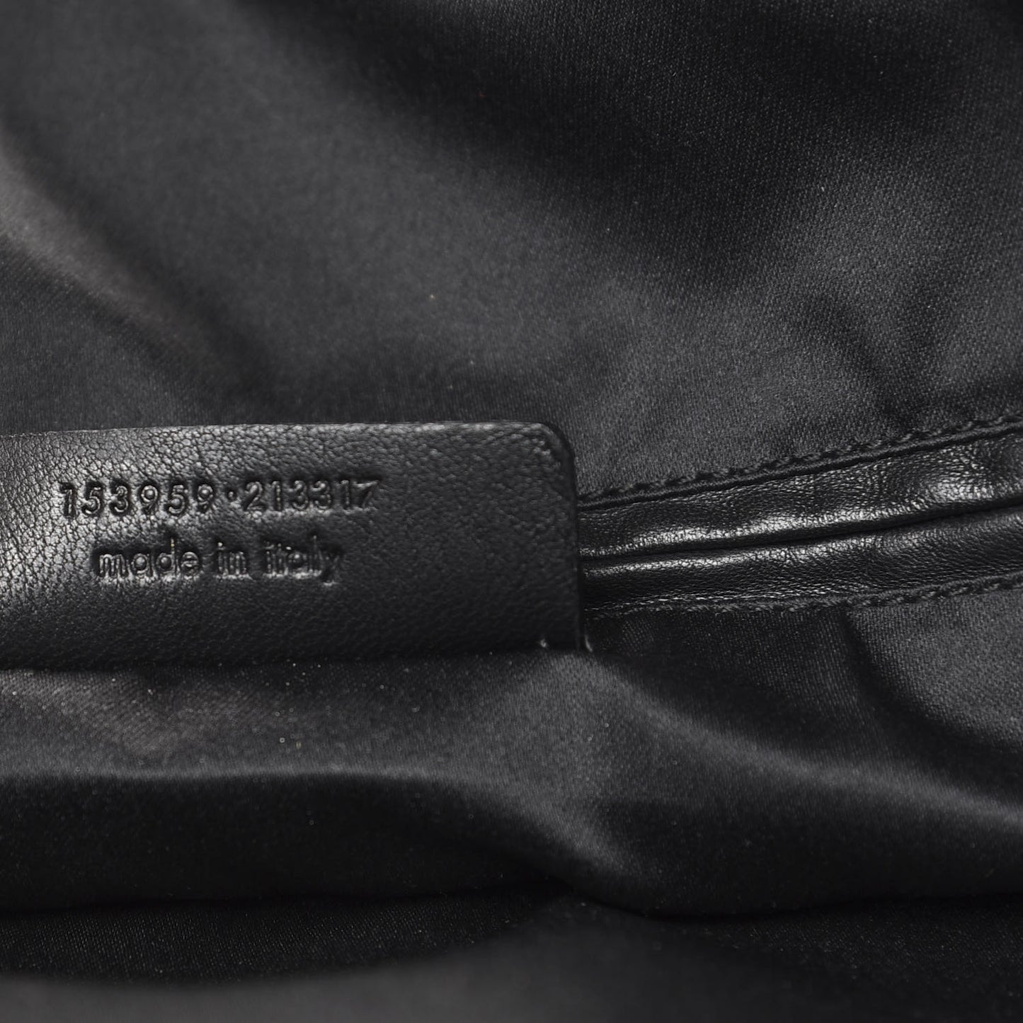 Calfskin Oversized Muse Black