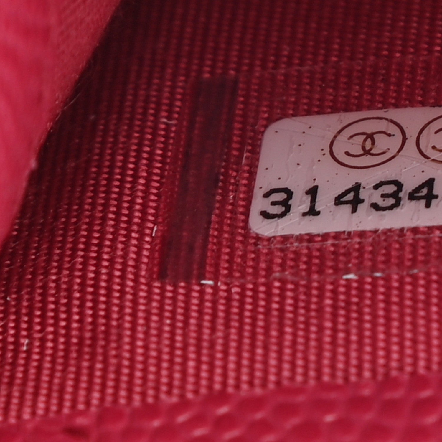 Chanel Caviar Quilted Card Holder Dark Pink 8 of 9