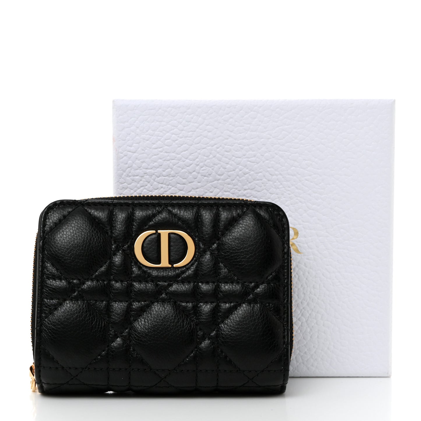 Grained Calfskin Supple Cannage Caro Scarlet Zipped Wallet Black