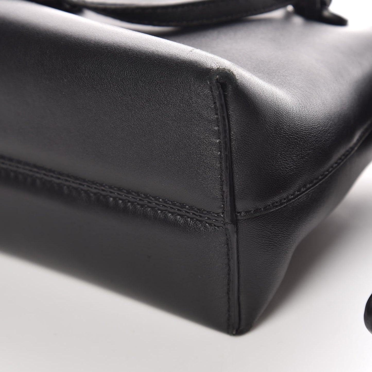 Shiny Nappa Crystal Croc Tail Mini By The Way Boston Bag Black Smoky Quartz