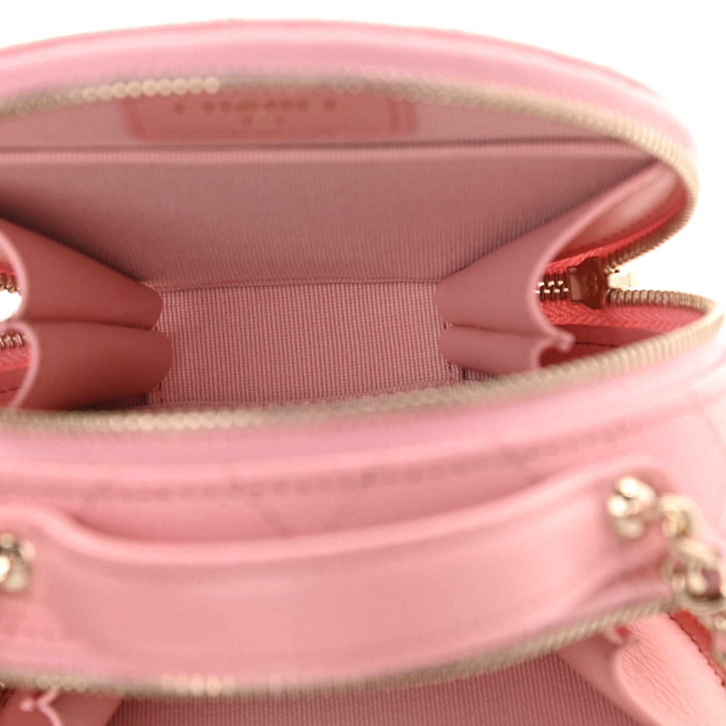 Caviar Quilted Round Handle With Care Vanity With Chain Pink